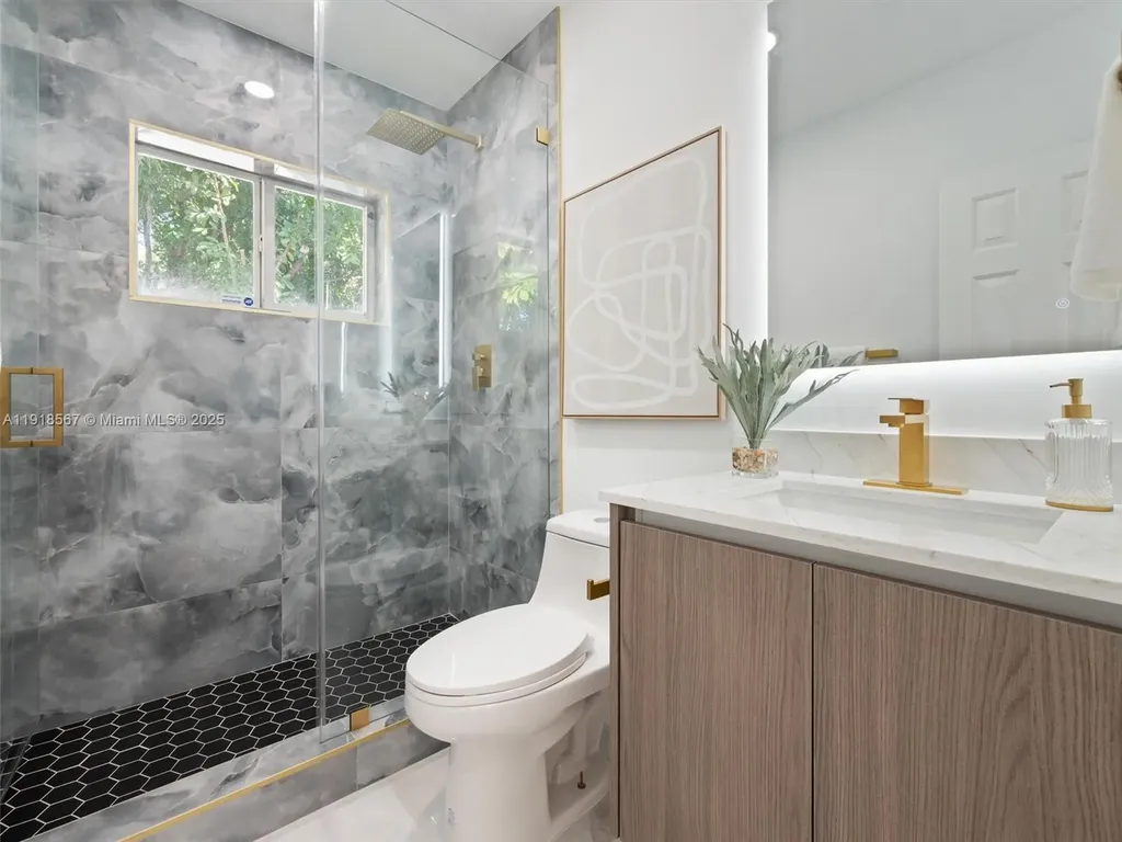 2764 NE 35th Street Fort Lauderdale FL 33306