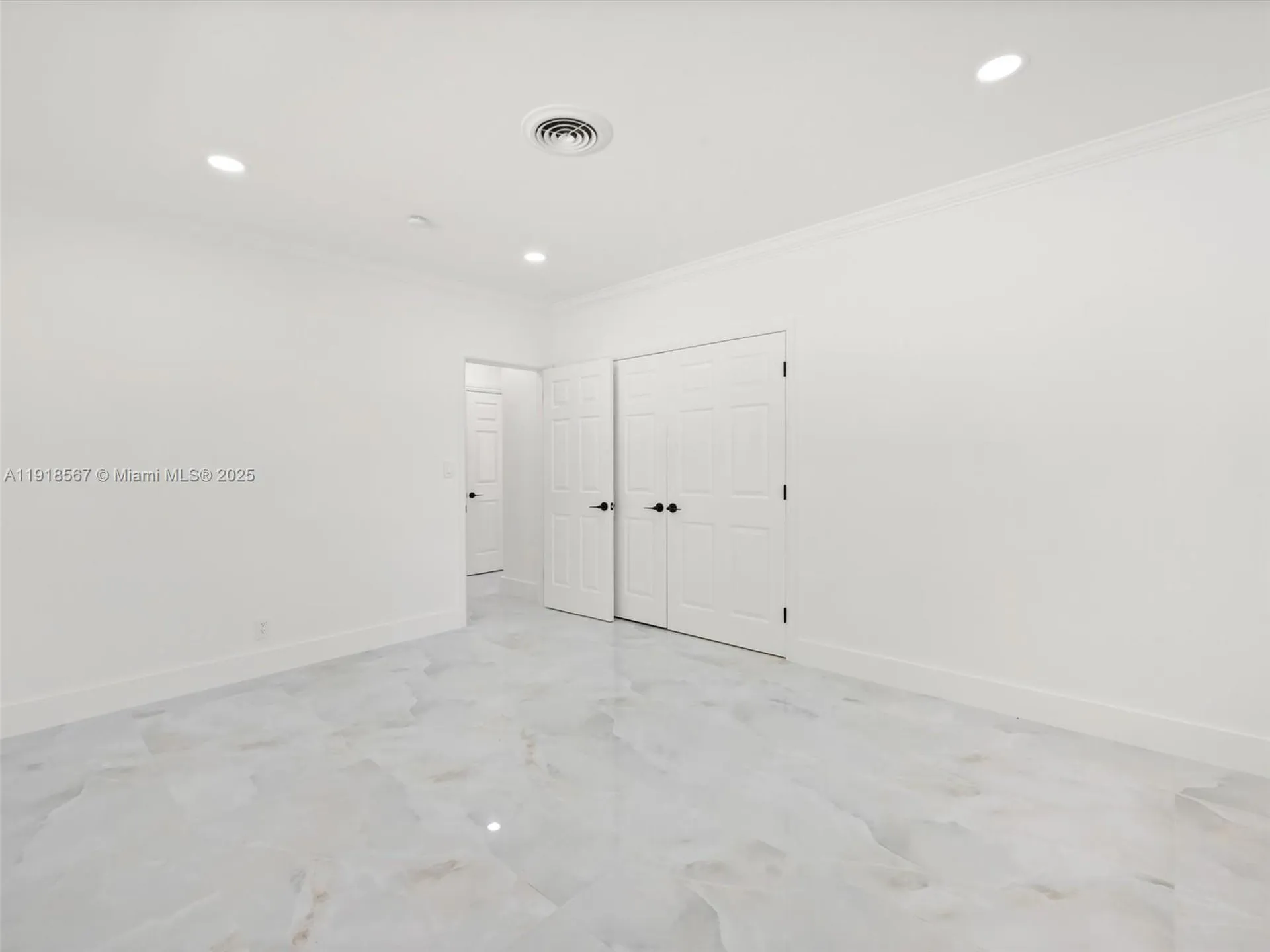 2764 NE 35th Street Fort Lauderdale FL 33306