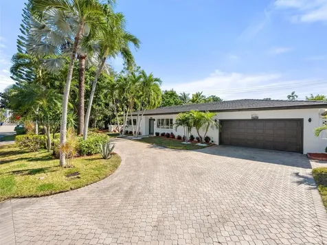 2764 NE 35th Street Fort Lauderdale FL 33306
