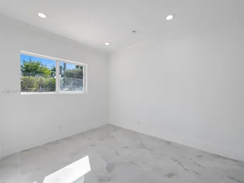2764 NE 35th Street Fort Lauderdale FL 33306