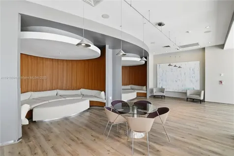 10275 Collins Avenue Bal Harbour FL 33154