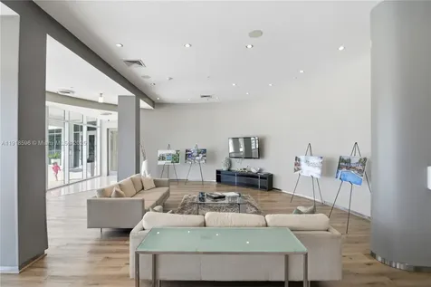 10275 Collins Avenue Bal Harbour FL 33154