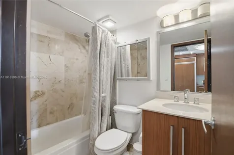 10275 Collins Avenue Bal Harbour FL 33154