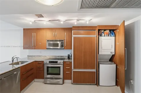 10275 Collins Avenue Bal Harbour FL 33154
