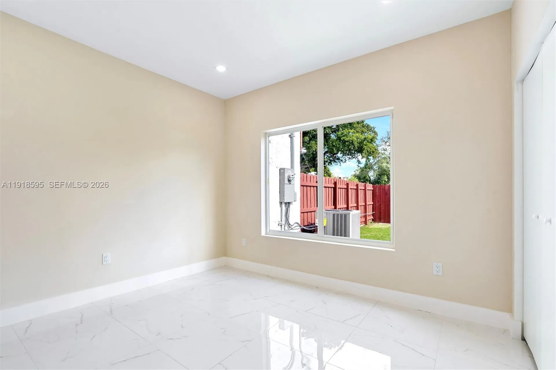 6884 NW 30 Avenue Fort Lauderdale FL 33309