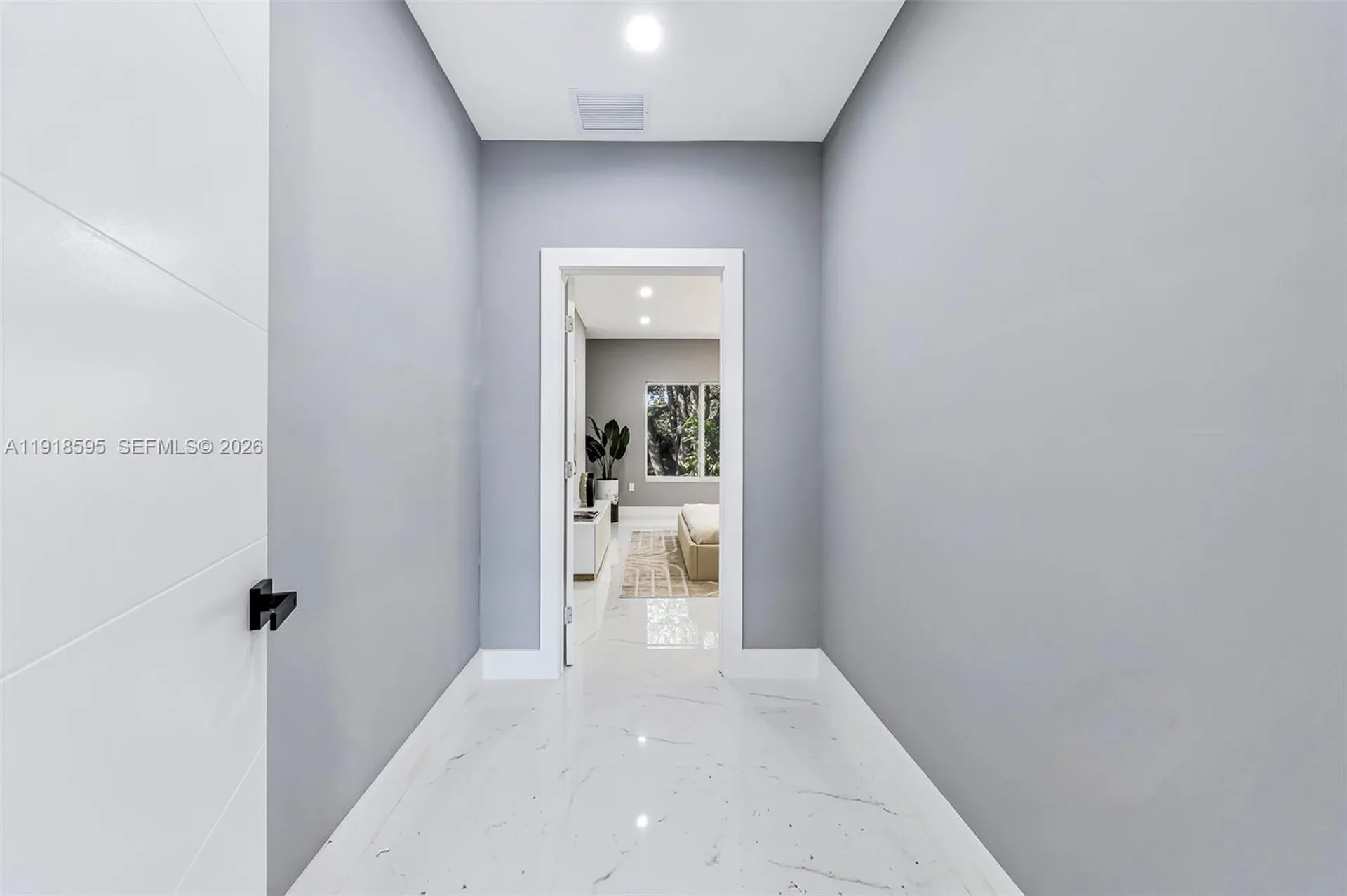 6884 NW 30 Avenue Fort Lauderdale FL 33309