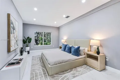 6884 NW 30 Avenue Fort Lauderdale FL 33309