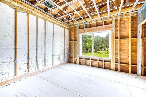 6884 NW 30 Avenue Fort Lauderdale FL 33309