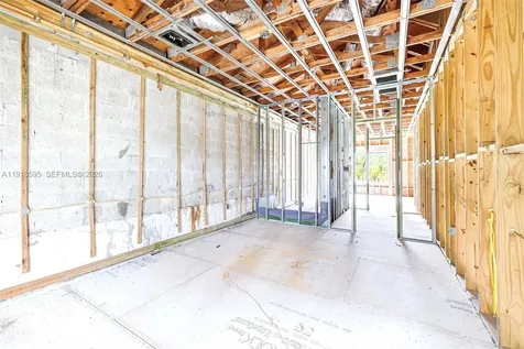 6884 NW 30 Avenue Fort Lauderdale FL 33309