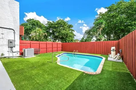 6884 NW 30 Avenue Fort Lauderdale FL 33309