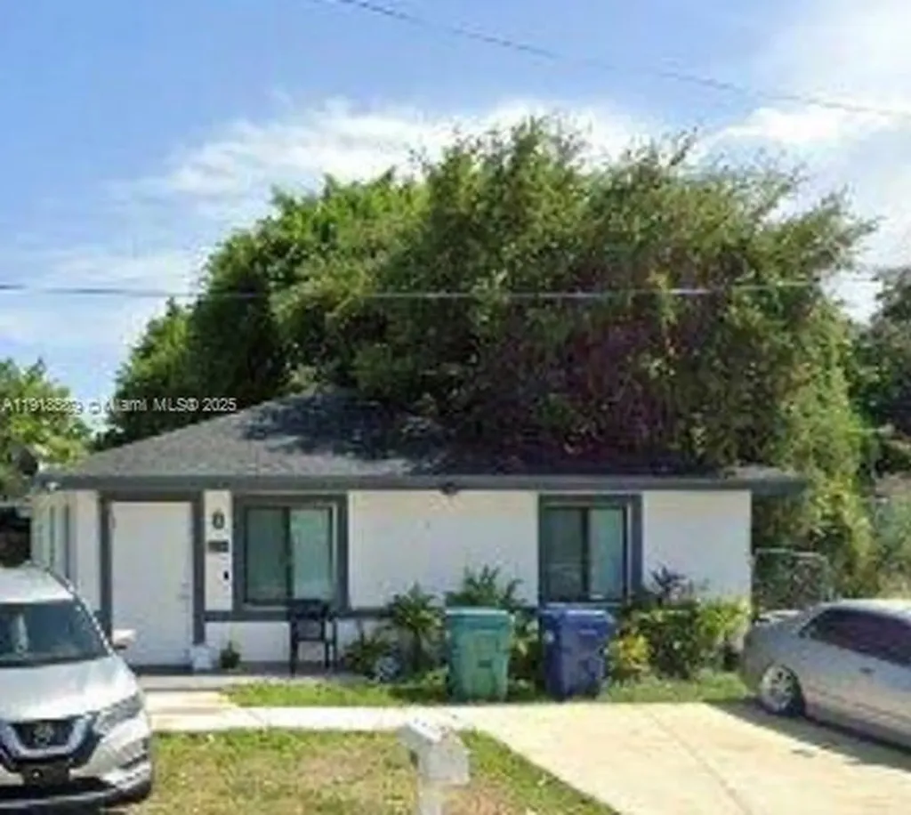 2130 NW 46th Street Miami FL 33142