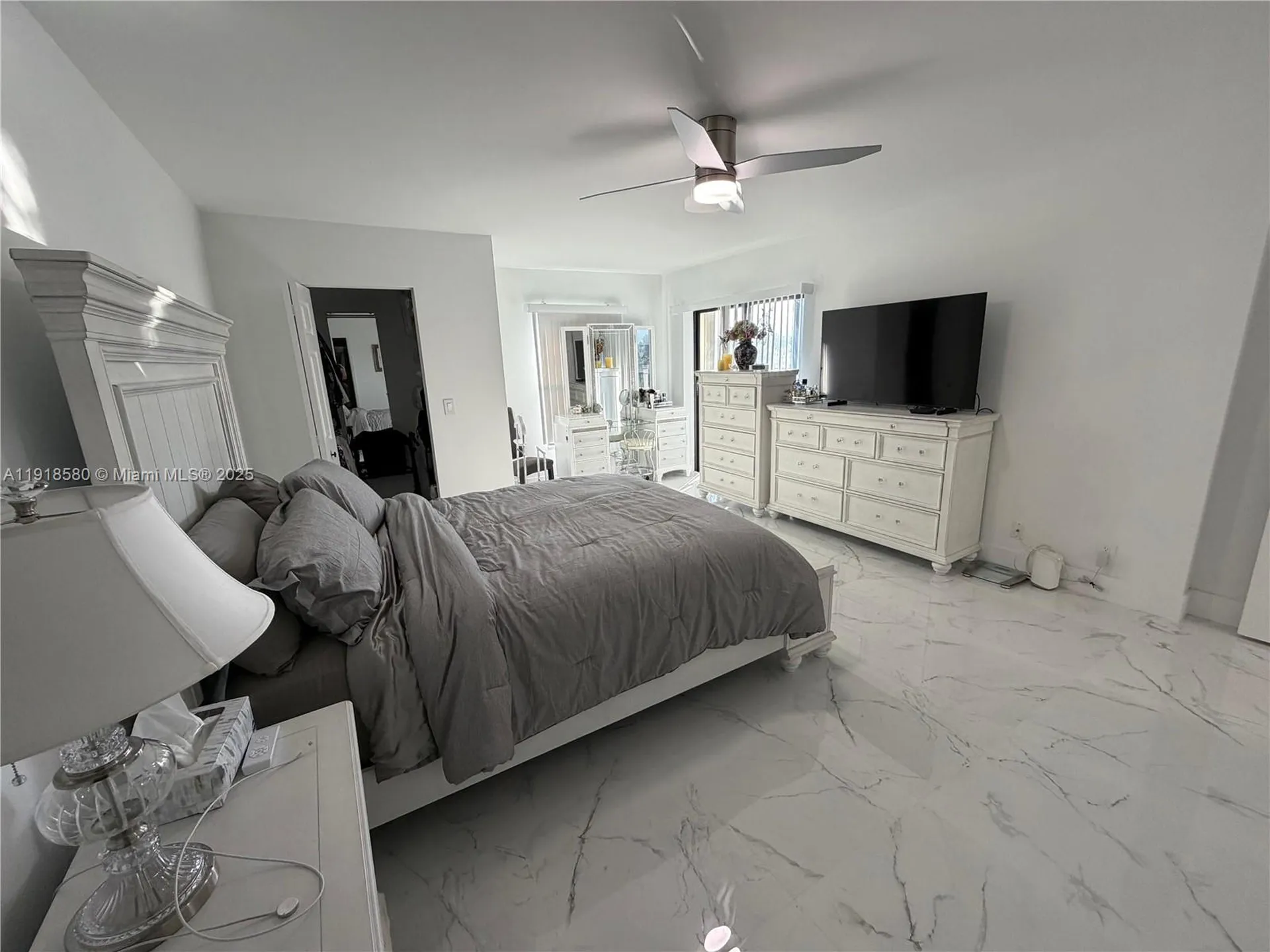7290 Kinghurst Drive Delray Beach FL 33446