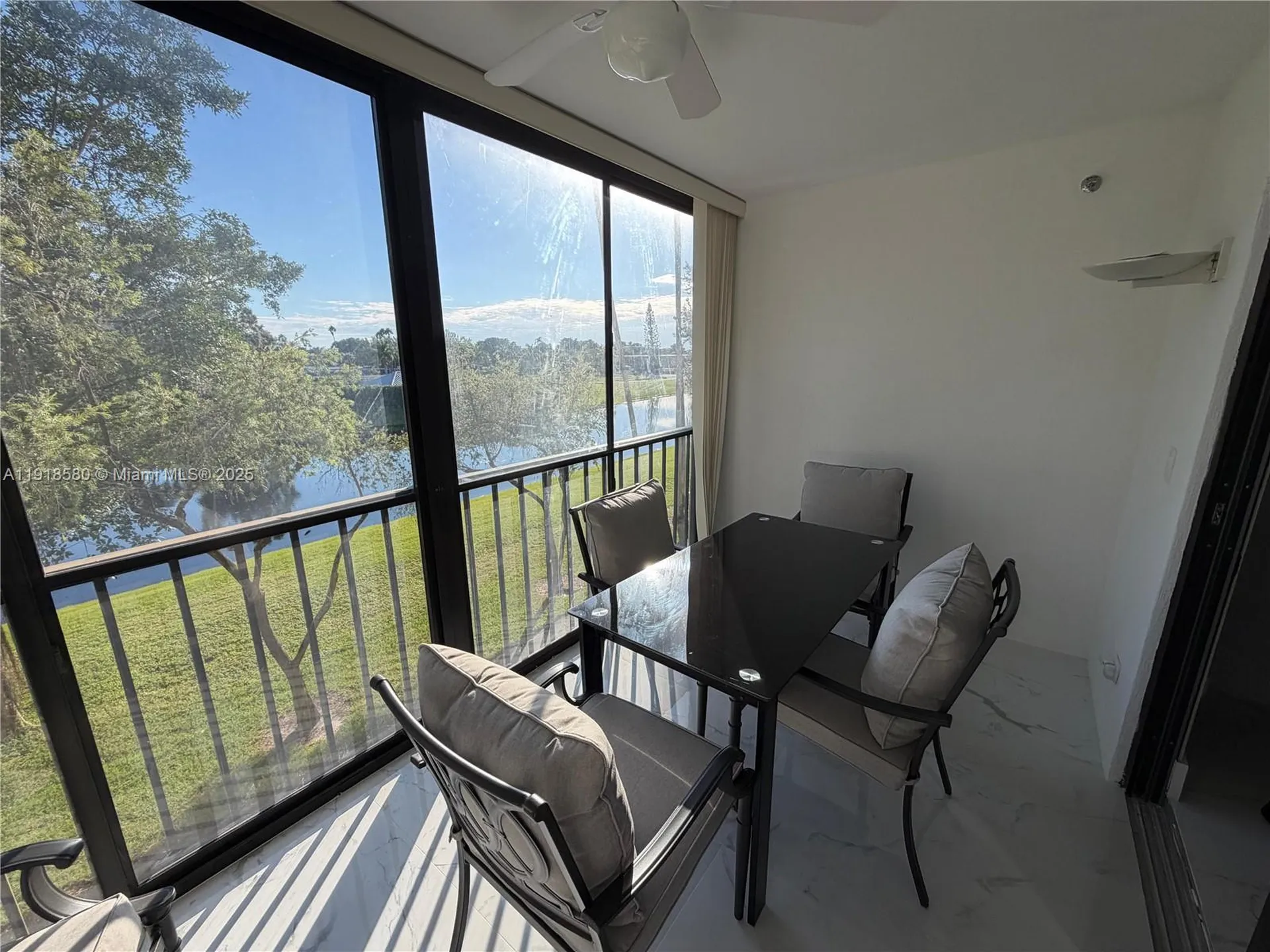 7290 Kinghurst Drive Delray Beach FL 33446