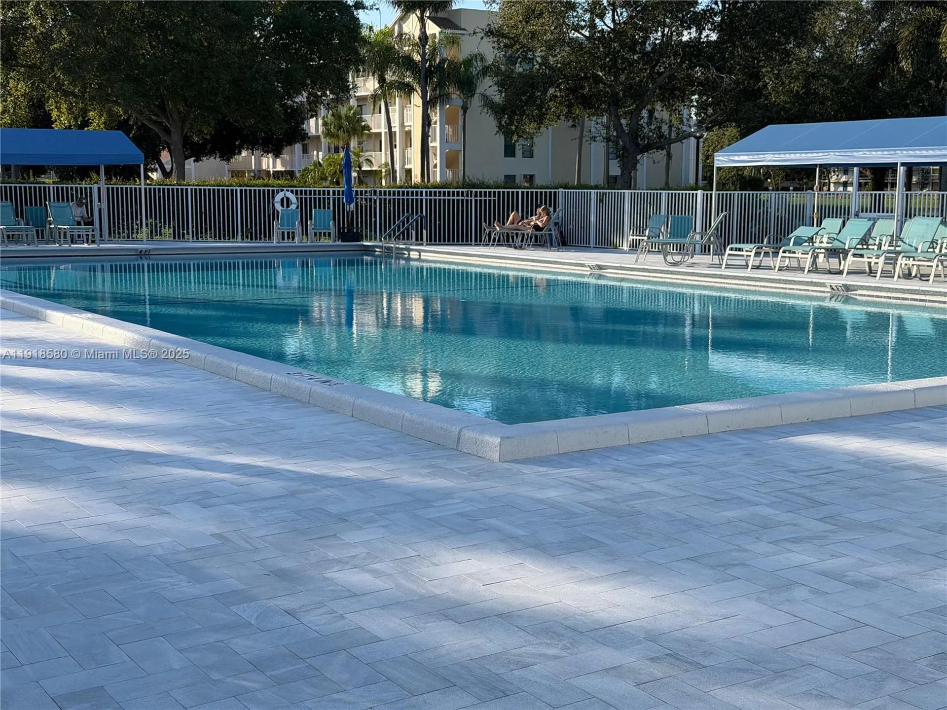 7290 Kinghurst Drive Delray Beach FL 33446