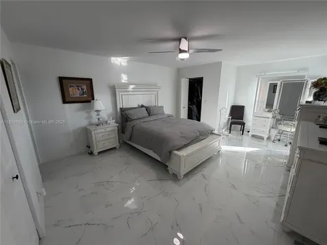 7290 Kinghurst Drive Delray Beach FL 33446