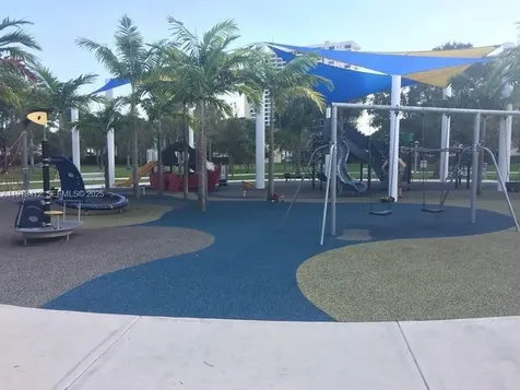 Hallandale Beach FL 33009