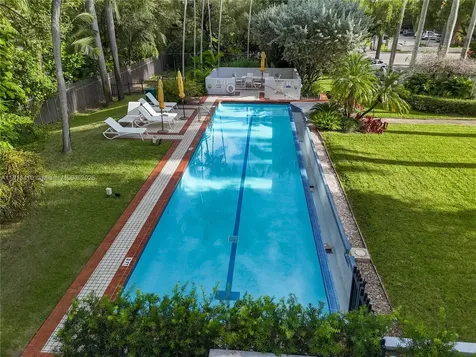 2475 S Bayshore Drive #2 Miami FL 33133