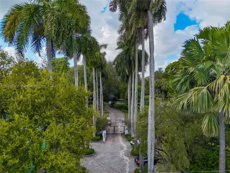 2475 S Bayshore Drive #2 Miami FL 33133