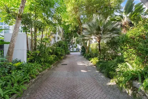 2475 S Bayshore Drive #2 Miami FL 33133