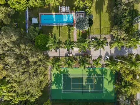 2475 S Bayshore Drive #2 Miami FL 33133