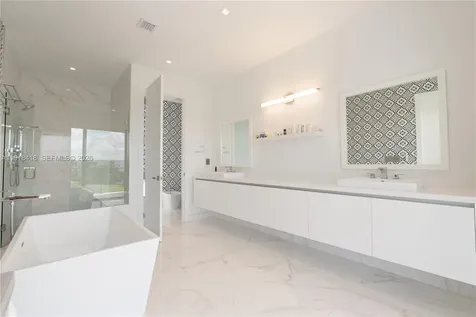 Weston FL 33326