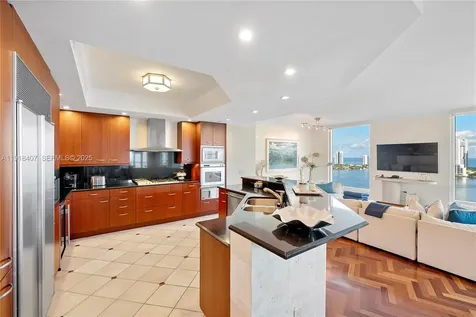 6000 Island Boulevard Aventura FL 33160