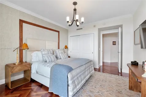6000 Island Boulevard Aventura FL 33160