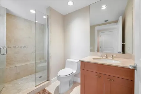 6000 Island Boulevard Aventura FL 33160