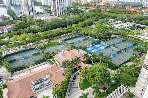 6000 Island Boulevard Aventura FL 33160