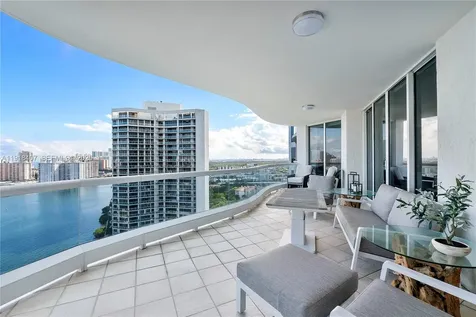 6000 Island Boulevard Aventura FL 33160
