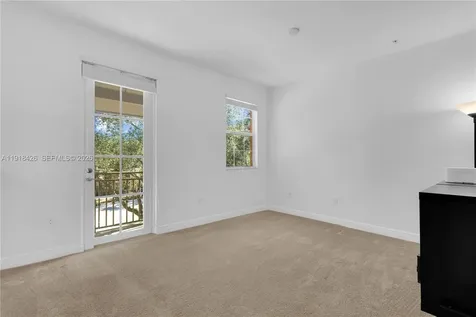 1516 SW 147th Avenue Pembroke Pines FL 33027