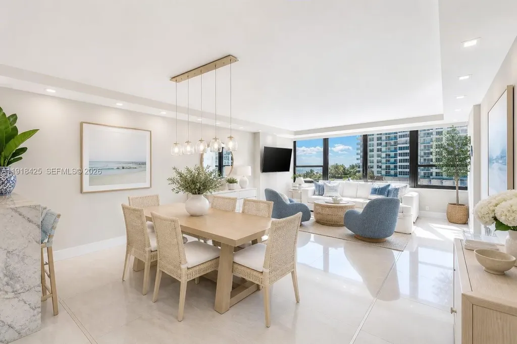 5225 Collins Avenue Miami Beach FL 33140