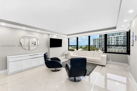 5225 Collins Avenue Miami Beach FL 33140