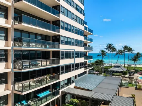 5225 Collins Avenue Miami Beach FL 33140