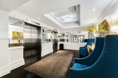 5225 Collins Avenue Miami Beach FL 33140