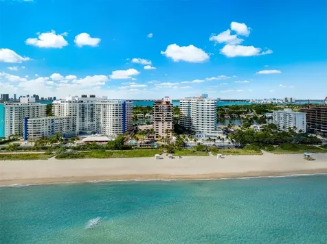 5225 Collins Avenue Miami Beach FL 33140