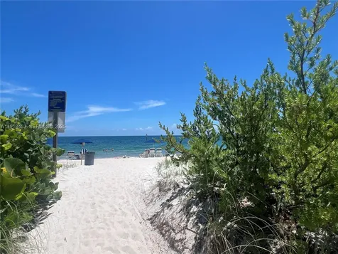 605 Ocean Drive Key Biscayne FL 33149