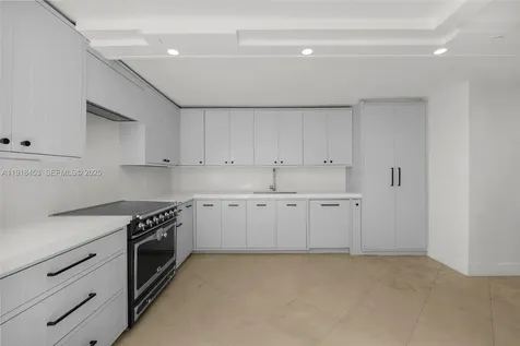 605 Ocean Drive Key Biscayne FL 33149