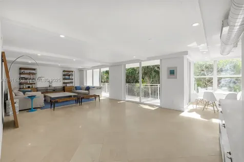 605 Ocean Drive Key Biscayne FL 33149