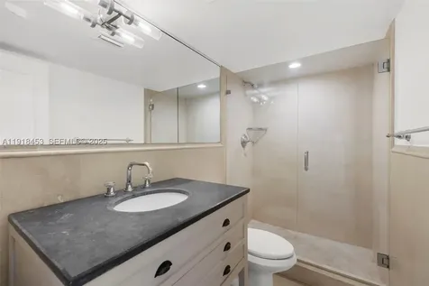 605 Ocean Drive Key Biscayne FL 33149