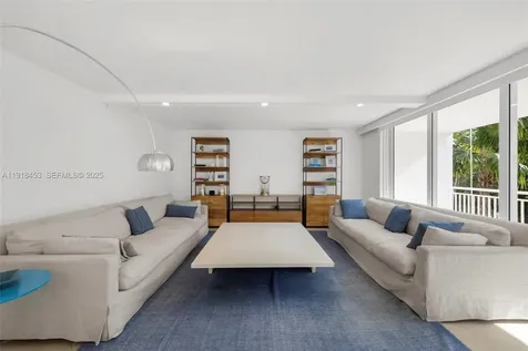 605 Ocean Drive Key Biscayne FL 33149