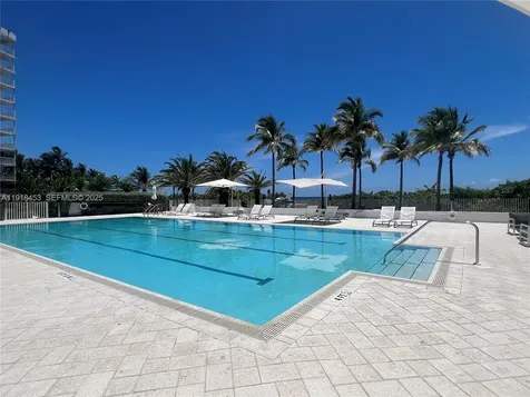 605 Ocean Drive Key Biscayne FL 33149