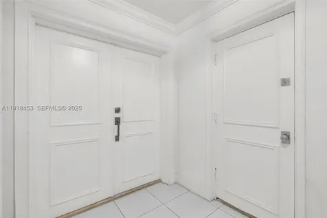 605 Ocean Drive Key Biscayne FL 33149