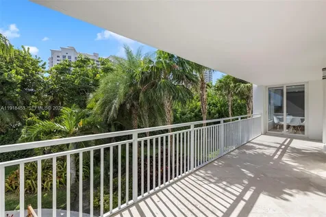 605 Ocean Drive Key Biscayne FL 33149