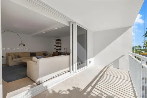 605 Ocean Drive Key Biscayne FL 33149