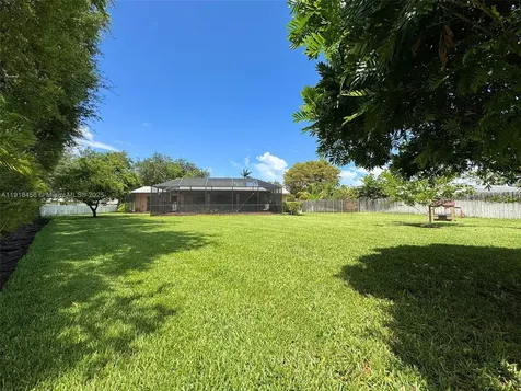 16225 SW 88th Avenue Road Palmetto Bay FL 33157