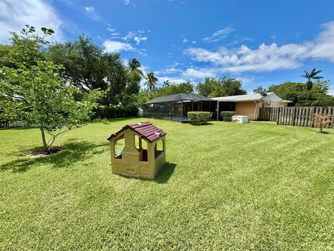 16225 SW 88th Avenue Road Palmetto Bay FL 33157
