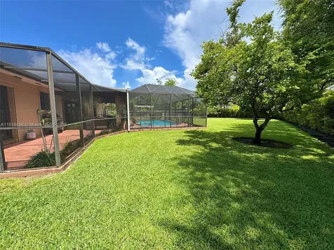 16225 SW 88th Avenue Road Palmetto Bay FL 33157