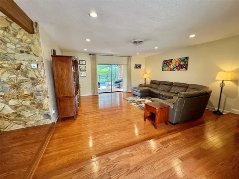 16225 SW 88th Avenue Road Palmetto Bay FL 33157
