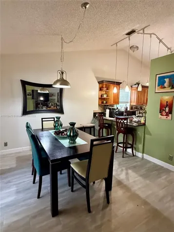 1060 New Parkview Place Haverhill FL 33417